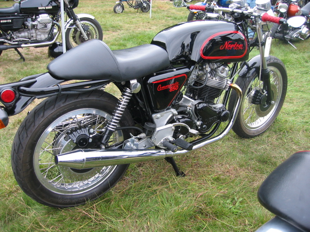 '75 Norton Commando 850